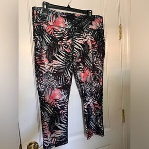 Marika Sport Capri leggings XL 16-18 tropical print